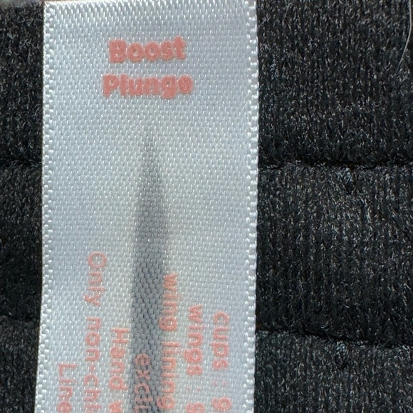 Cacique Boost Plunge Bra Size 38 DD - Picture 7 of 7